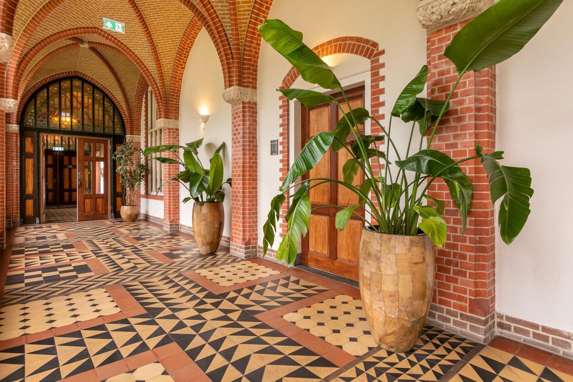 Bovendonk Business- & Eventlocatie Hoeven Exteriér fotografie