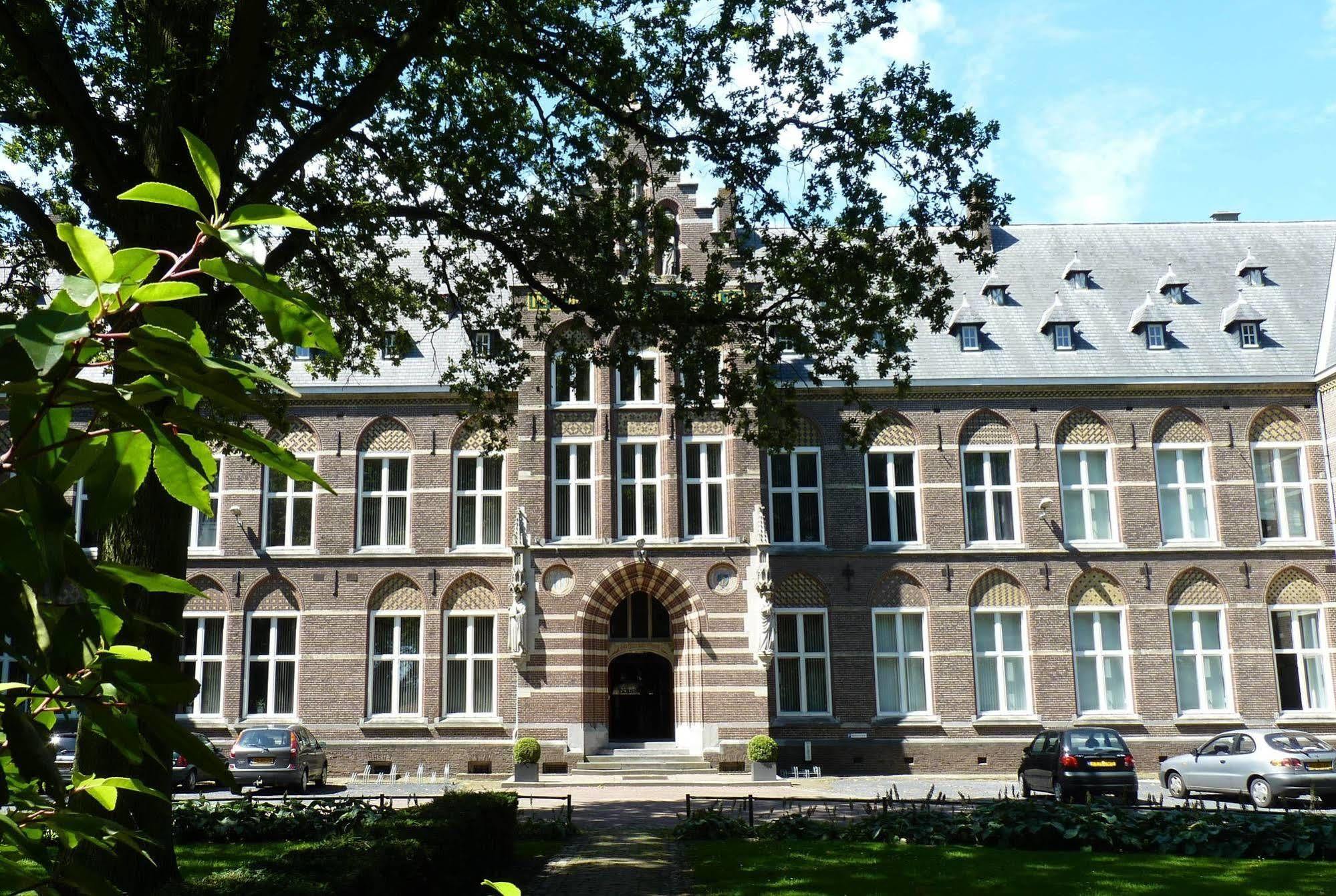 Bovendonk Business- & Eventlocatie Hoeven Exteriér fotografie