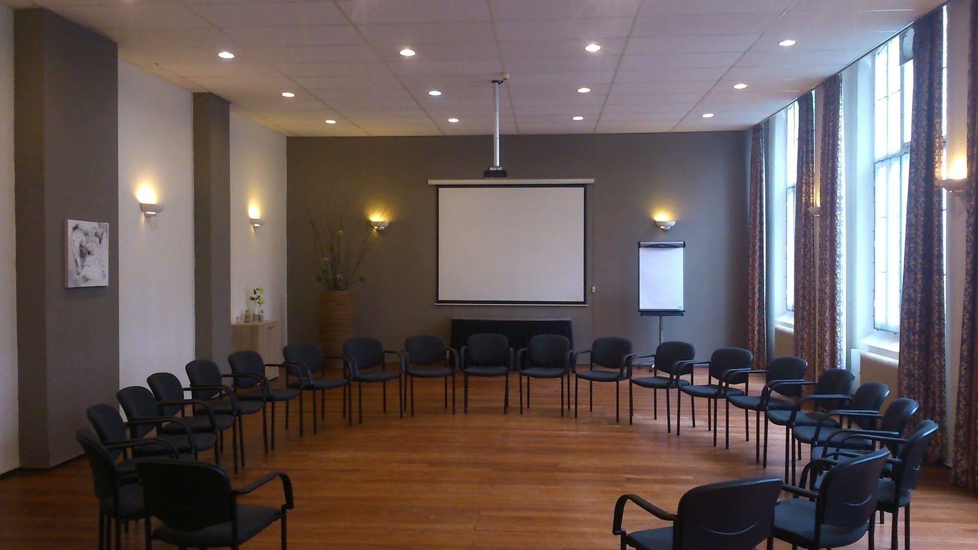 Bovendonk Business- & Eventlocatie Hoeven Exteriér fotografie